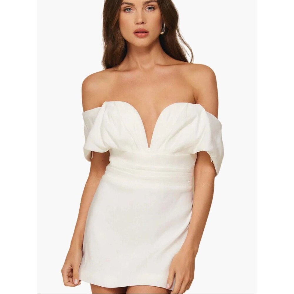 Line & Dot Strapless White Sweetheart Mini Dress
